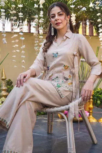 Women's cream viscose embroidered kurti set with pant