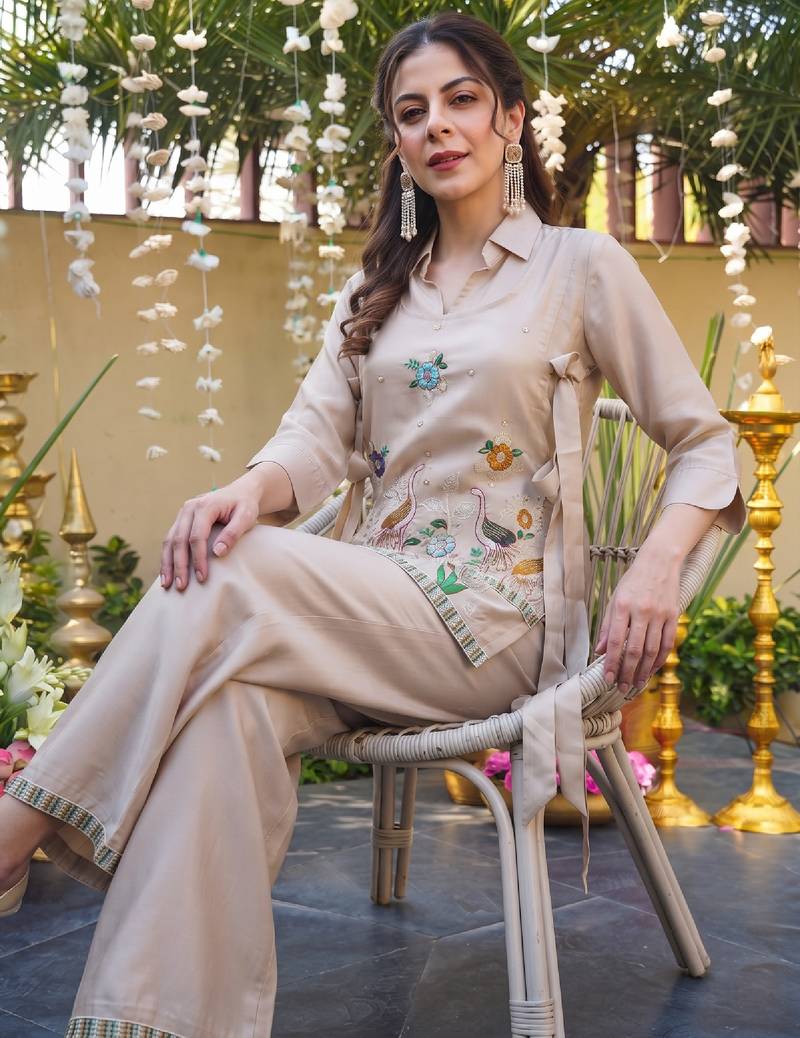 Women's cream viscose embroidered kurti set with pant
