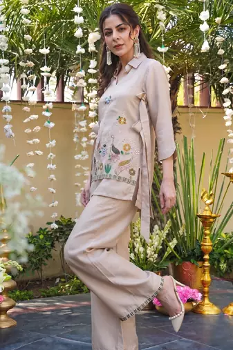 Women's cream viscose embroidered kurti set with pant