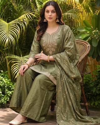 Women's olive silk blend embroidered straight kurta set with palazzo and dupatta 3