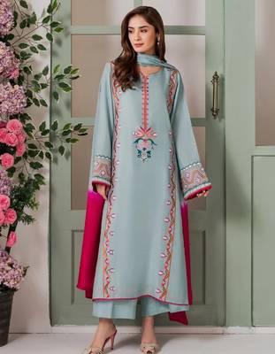 Women's light blue crepe embroidered straight kurta set with pant and dupatta 1