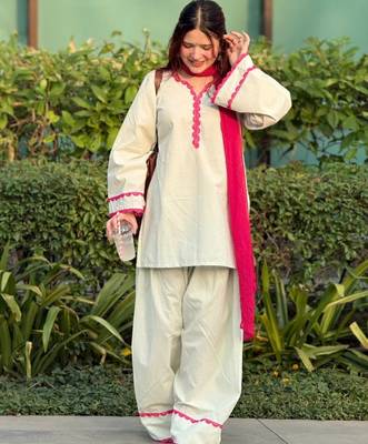 Women's off white cotton embroidered straight kurta set with pant and dupatta 4