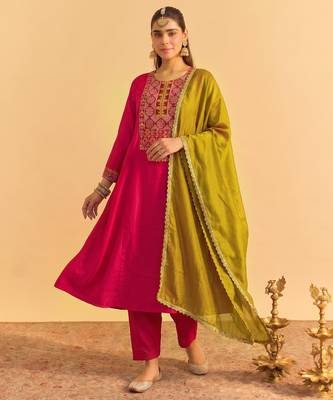 Women's pink silk blend embroidered straight kurta set with pant and dupatta 1