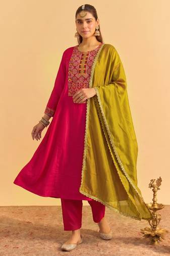 Women's pink silk blend embroidered straight kurta set with pant and dupatta