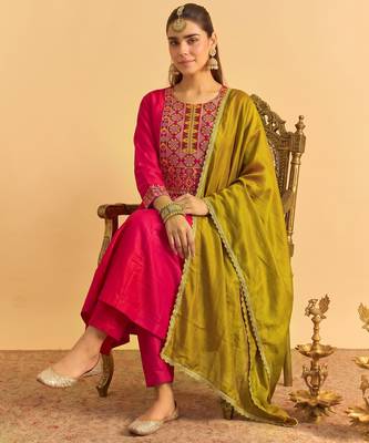 Women's pink silk blend embroidered straight kurta set with pant and dupatta 3
