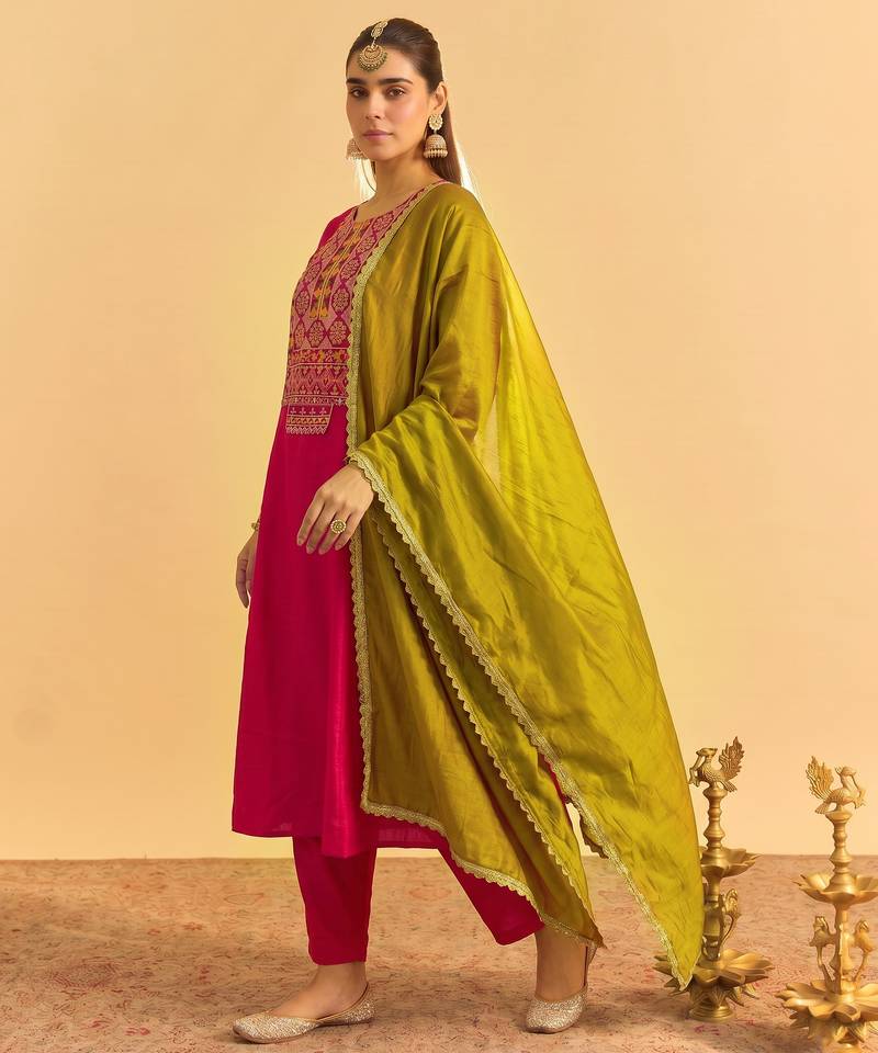 Women's pink silk blend embroidered straight kurta set with pant and dupatta
