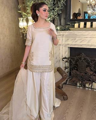 Women's off white chinon  embroidered kurti set with palazzo and dupatta 3