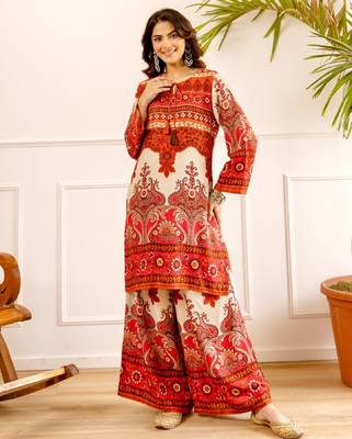 Women's pink rayon printed kurti set with palazzo 3