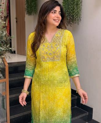 Women's yellow silk blend embroidered straight kurta set with pant and dupatta 5