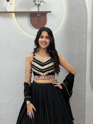 Black EmbroideryGamthi and sequin mirror lace Work Cotton Lehenga Choli Set 3