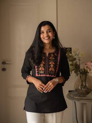 Floral embroidered pure cotton round neck co-ord set 2