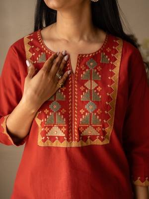Floral embroidered pure cotton round neck co-ord set 3