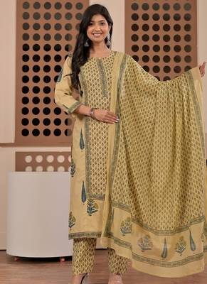 Floral printed pure cotton round neck kurta trouser & dupatta set 2