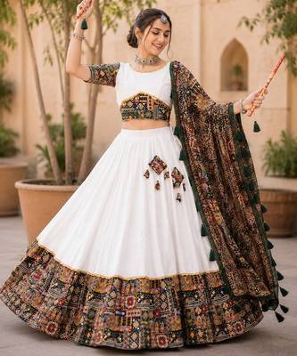 green full set stitched chaniya choli patch work- free size 3