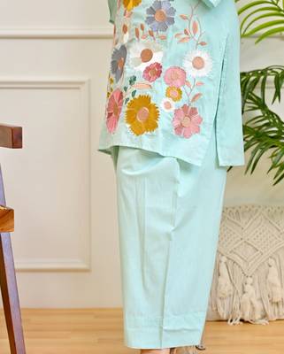 Floral embroidered pure cotton v neck co-ord set 4