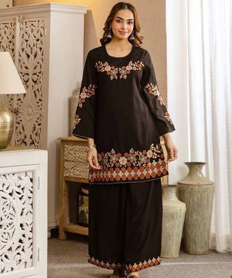 Floral embroidered pure cotton round neck co-ord set 1
