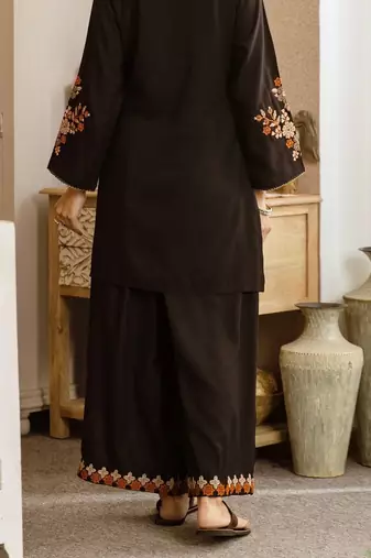Floral embroidered pure cotton round neck co-ord set