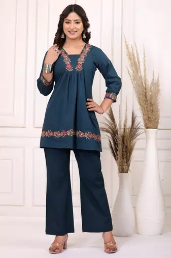 Floral embroidered pure cotton v neck co-ord set