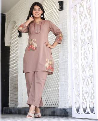 Floral embroidered pure cotton round neck co-ord set 1