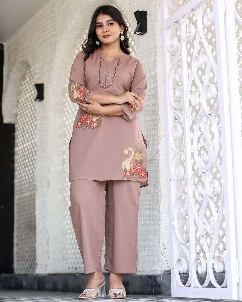 Floral embroidered pure cotton round neck co-ord set