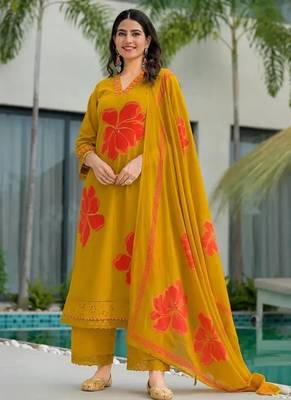 Floral printed pure cotton v neck kurta trouser & dupatta set 1
