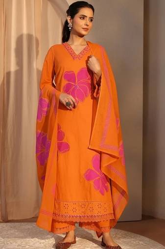Floral printed pure cotton v neck kurta trouser & dupatta set