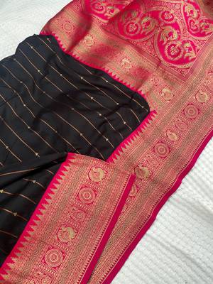black color rich contrast weaving pallu and border kanchi weaving buttis on border silk blend saree 3
