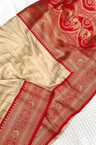 white color rich contrast weaving pallu and border kanchi weaving buttis on border silk blend saree