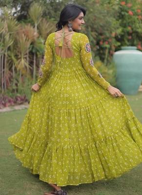 Olive georgette readymade navratri anarkali with bandhani & kutchi patchework 4