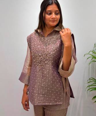 Mauve silk blend embroidered co-ord set 2