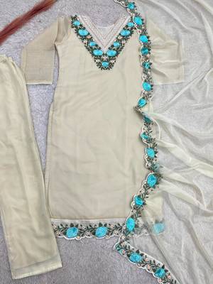 Off-white organza embroidered kurta set 3