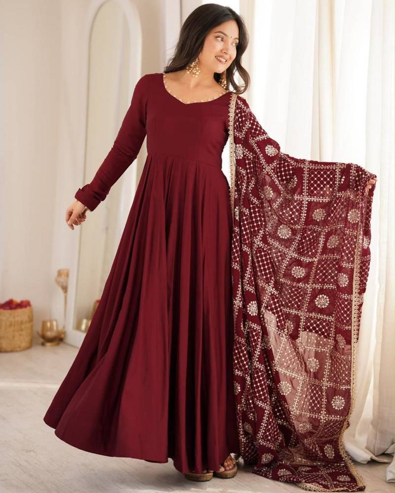 Maroon silk blend embroidered anarkali set