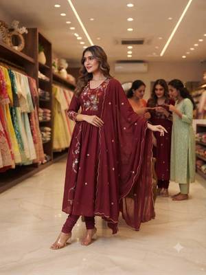 Maroon chanderi embroidered anarkali set 3