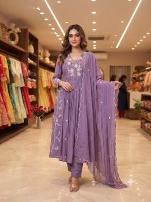 Lavender chanderi embroidered anarkali set 3