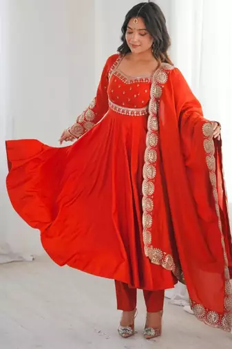 Red silk blend embroidered anarkali set