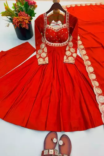 Red silk blend embroidered anarkali set