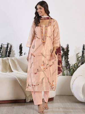 Floral Embroidered Thread Work Pure Cotton Kurta With Trousers & Dupatta 2