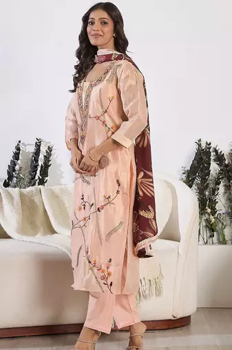 Floral Embroidered Thread Work Pure Cotton Kurta With Trousers & Dupatta