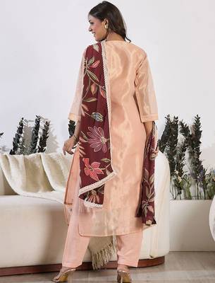 Floral Embroidered Thread Work Pure Cotton Kurta With Trousers & Dupatta 5