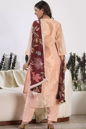 Floral Embroidered Thread Work Pure Cotton Kurta With Trousers & Dupatta