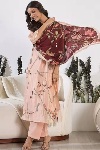 Floral Embroidered Thread Work Pure Cotton Kurta With Trousers & Dupatta