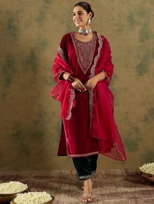 Ethnic Motifs Embroidered Regular Velvet Straight Kurta with Trousers & Dupatta 5