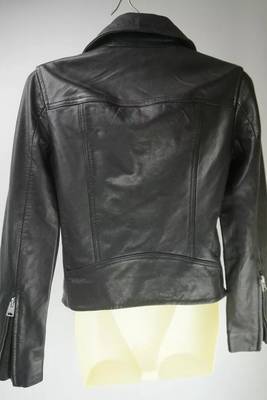 Women’s black  lambskin leather jacket -asymmetrical  zipper detail 2