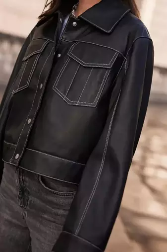Women’s black  lambskin leather jacket -korean style trucker jacket