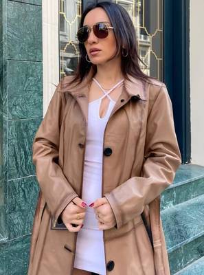 Women’s mid-length 70s-inspired leather duster coat in a burnished tan/light brown 2