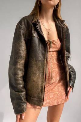 Women’s tailored mid-length rub-off leather coat brown 4