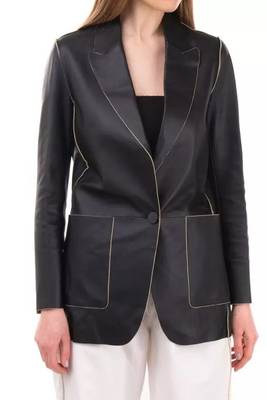 Women’s mid-length black leather trench-style coat 3
