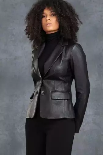 Women’s  black tailored short trench style leather coat
