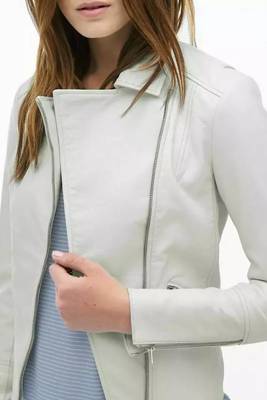 Women’s white lambskin leather jacket-  motor biker detail 1