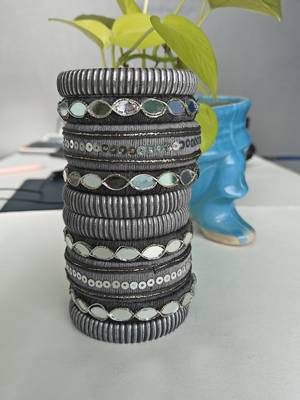 traditional designer bangle set for women  2
